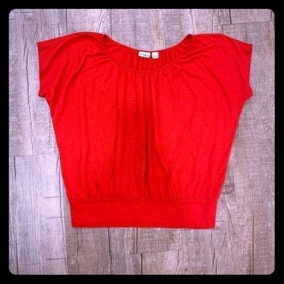 💙3 for $20💙Women’s Red Cato Top - Picture 1 of 2